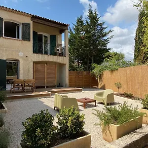 Bel Avec Terrasse Et Beau Jardin Classé 1 étoile La Ciotat